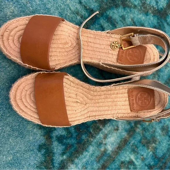 Tory Burch Wedge Sandals 6.5 - Picture 2 of 5
